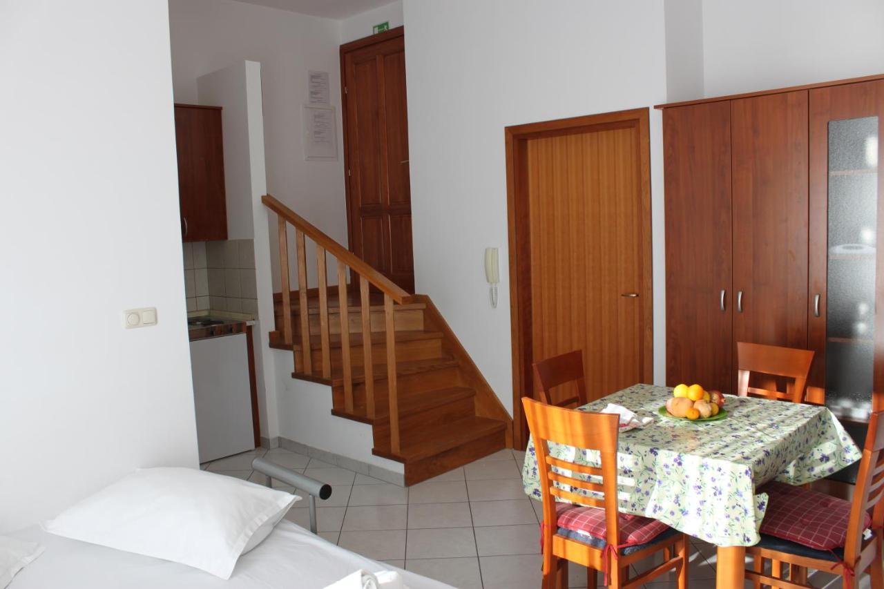 Pile Apartments 3 Omiš Zewnętrze zdjęcie